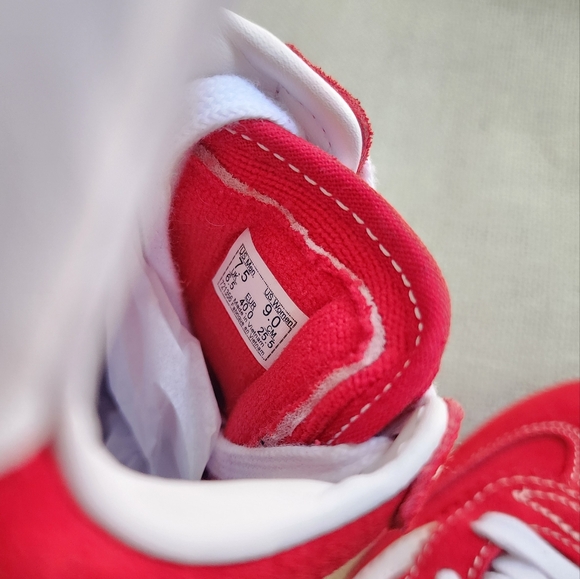 SOLD - Picture 5 of 6